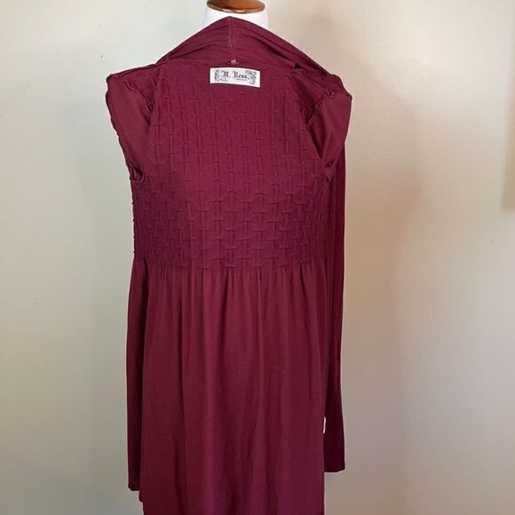 M.Rena Burgundy Long Open Lightweight Top (Size: Small) - Picture 8 of 14